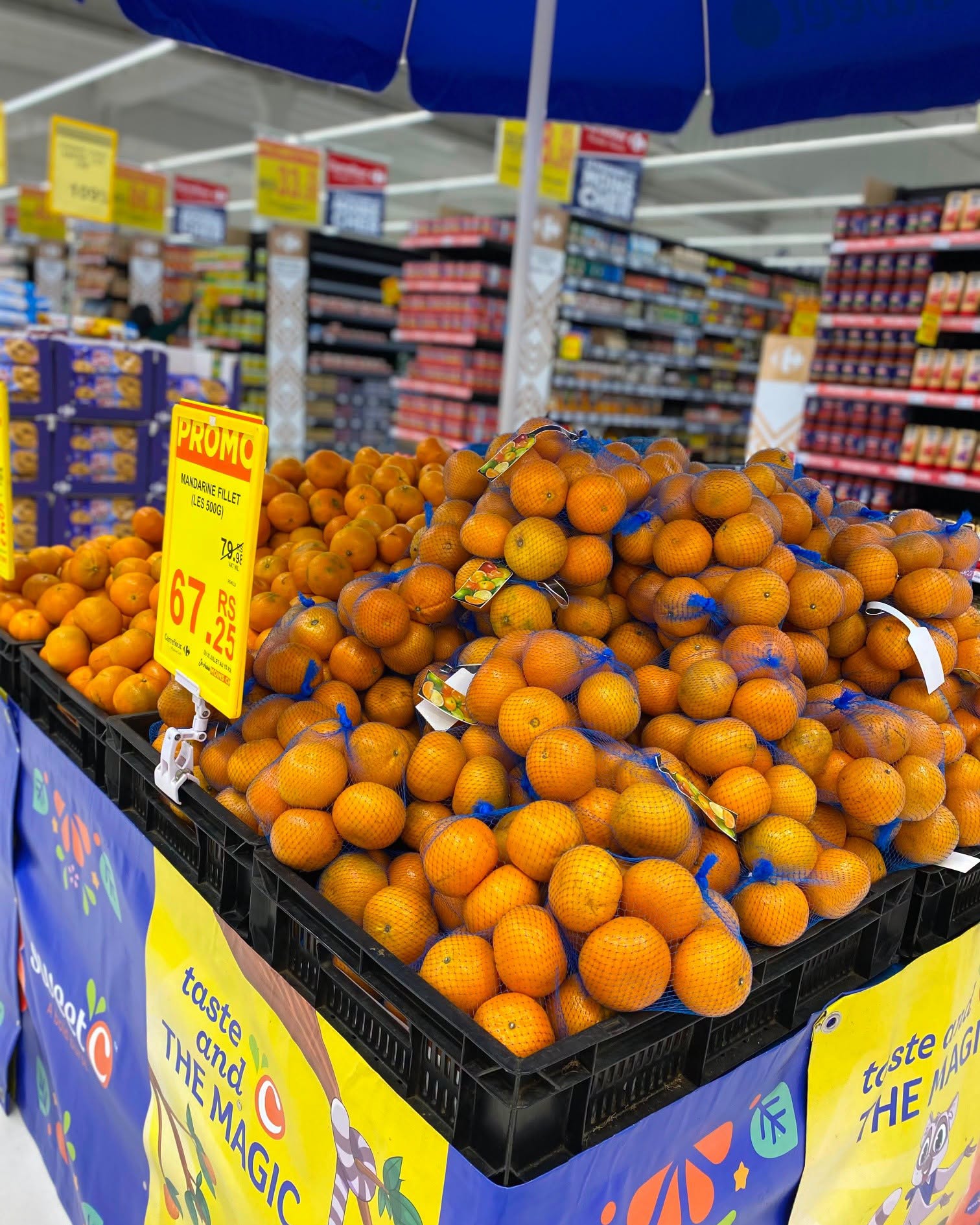 Peut être une image de fruit, longane et texte