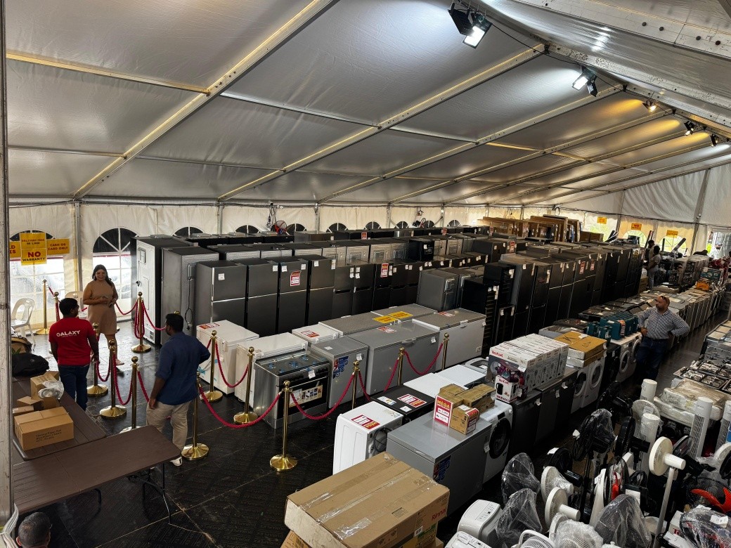 No photo description available.